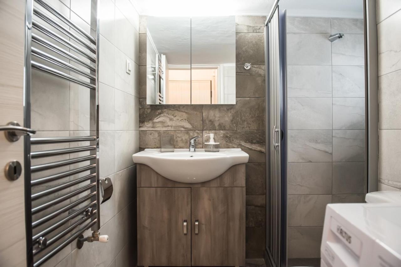 Freesia #colony_urban_apartment Θεσσαλονίκη